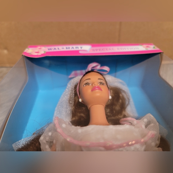 1994 Country Bride Barbie Burnette Walmart Special Edition - Picture 4 of 5